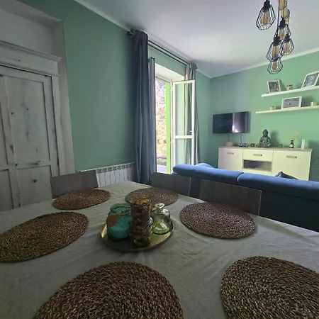 La Casetta Sul Fiume Tatil Evi