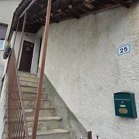 Nyaraló La Casetta Sul Fiume *